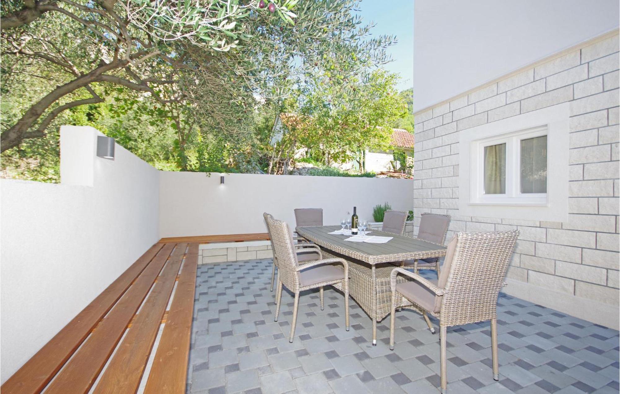 Awesome Home In Drvenik With Wifi Bagian luar foto