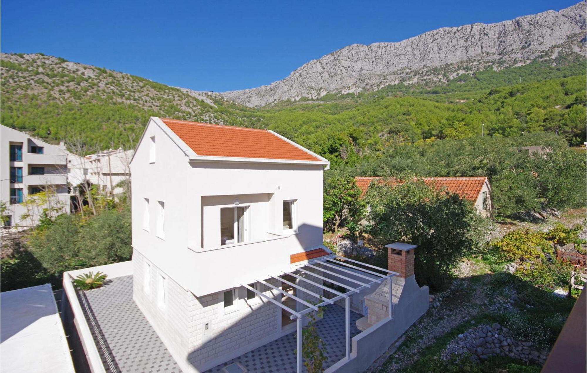 Awesome Home In Drvenik With Wifi Bagian luar foto